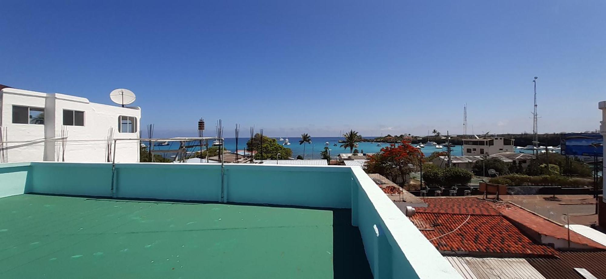 Historico Hostal Elizabeth Puerto Ayora  Kültér fotó